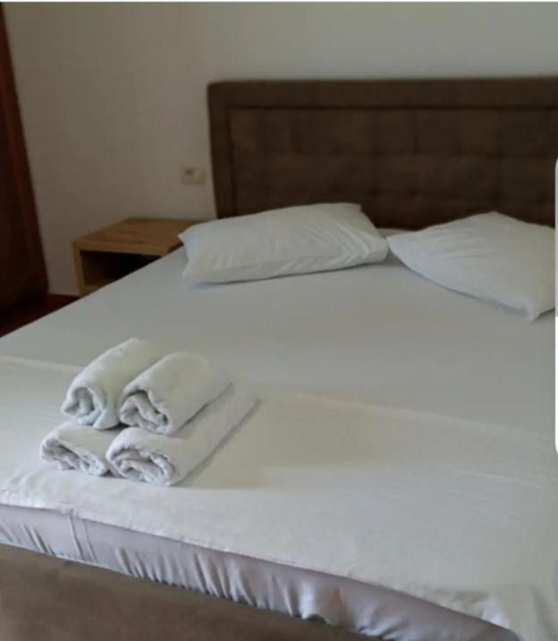 Anxhelos Hotel ฮีมาเรอ ภายนอก รูปภาพ
